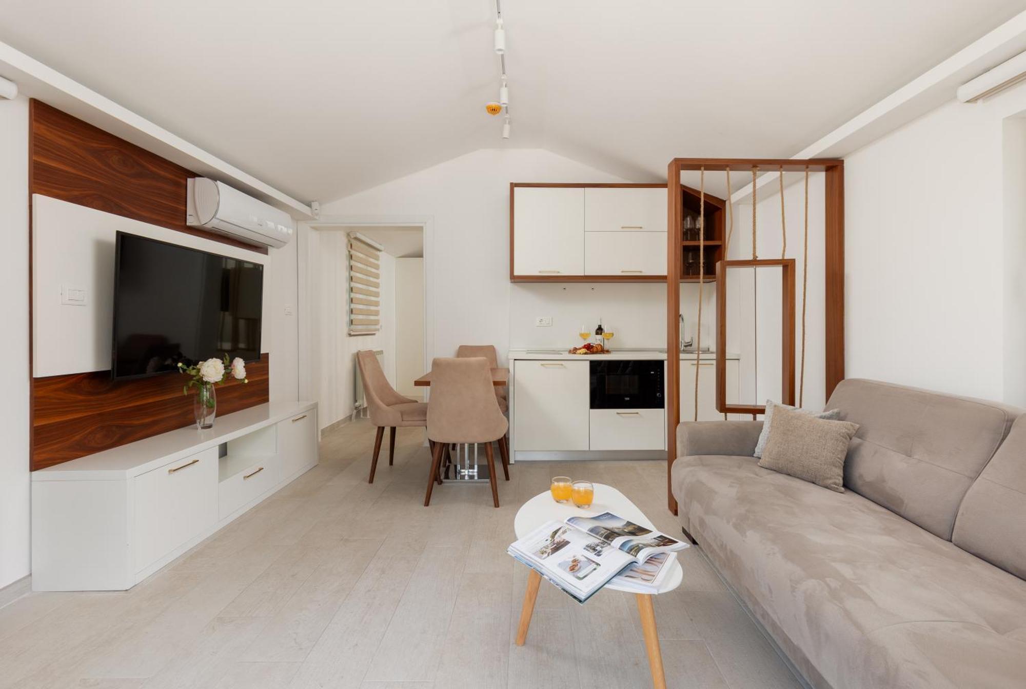 Ocea Studio Apartments Котор Экстерьер фото